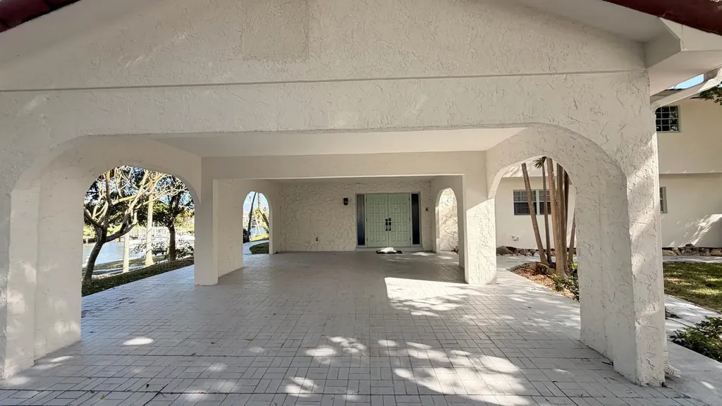 2614 Amherst Lane Lake Worth Beach FL 33460