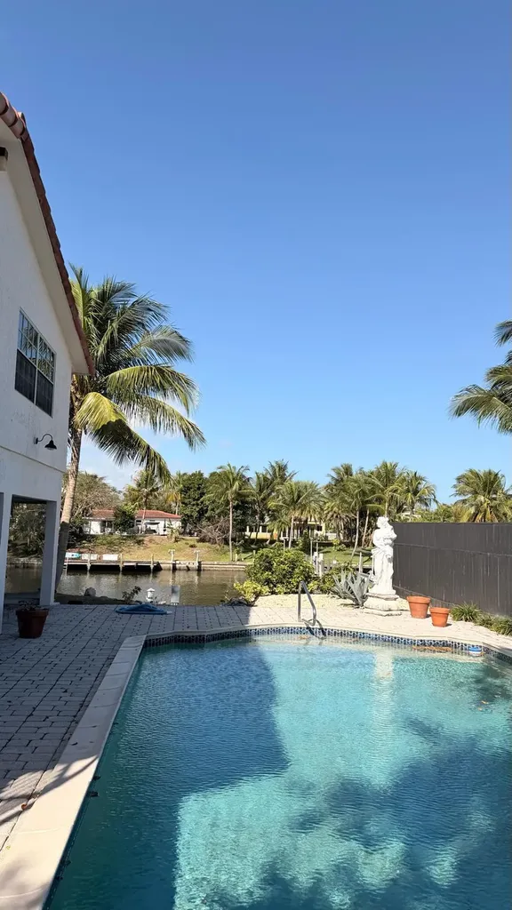 2614 Amherst Lane Lake Worth Beach FL 33460