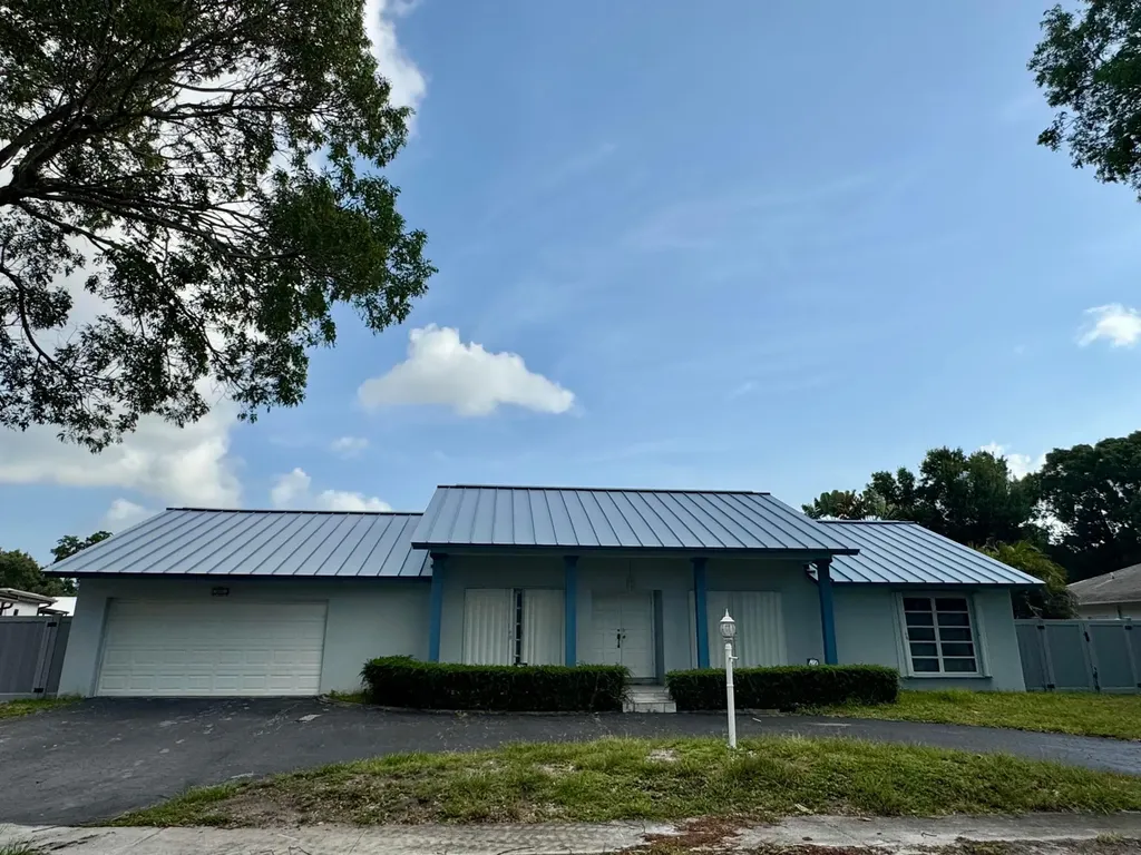 7441 SW 19th Street Plantation FL 33317