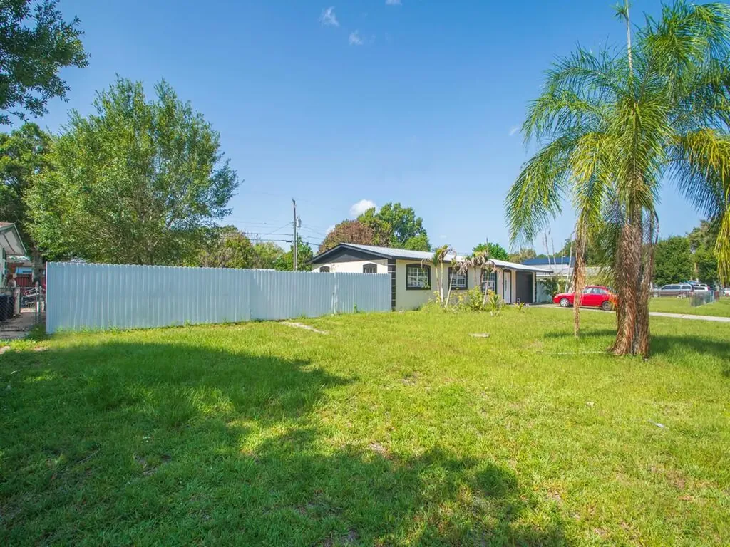 355 Johnston Street Fort Pierce FL 34982