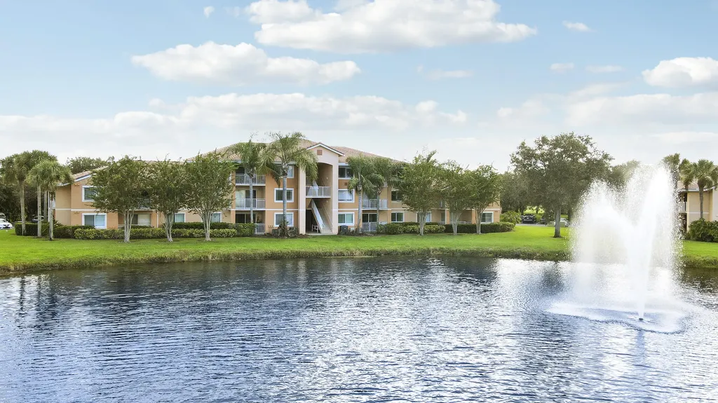 121 SW Palm Drive Port St Lucie FL 34986