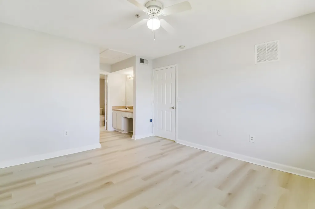 121 SW Palm Drive Port St Lucie FL 34986