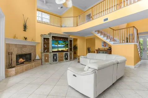 2165 6th Court SE Vero Beach FL 32962