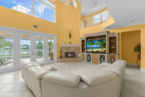 2165 6th Court SE Vero Beach FL 32962