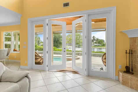 2165 6th Court SE Vero Beach FL 32962