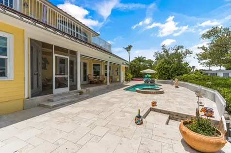 2165 6th Court SE Vero Beach FL 32962