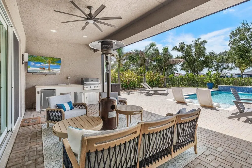 12818 SW Sea Goddess Lane Port St Lucie FL 34987