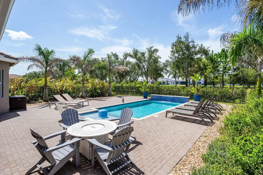 12818 SW Sea Goddess Lane Port St Lucie FL 34987