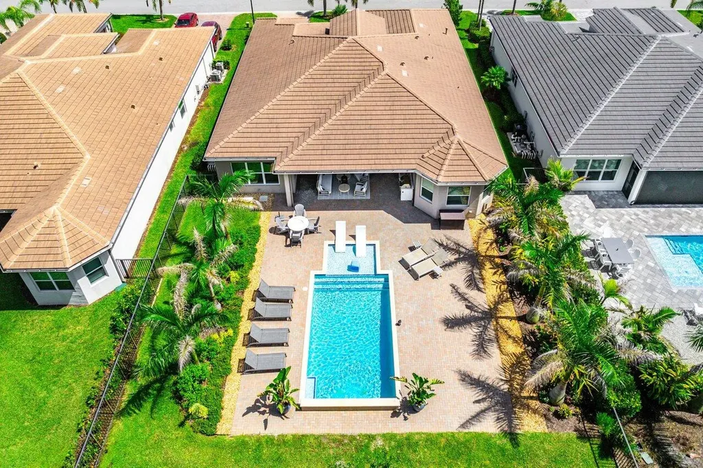 12818 SW Sea Goddess Lane Port St Lucie FL 34987