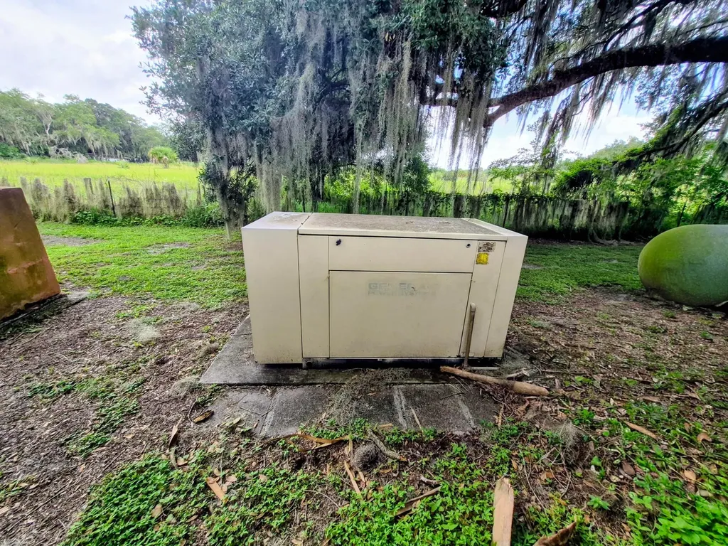 70 Tin House Cove Road Lorida FL 33857