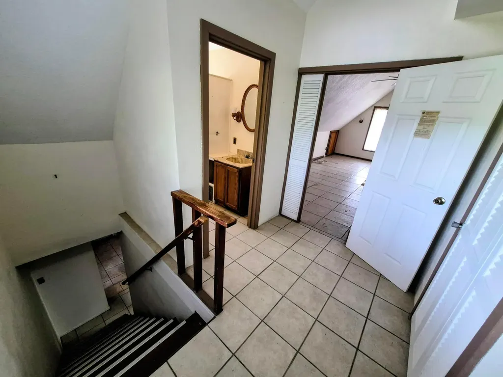 70 Tin House Cove Road Lorida FL 33857