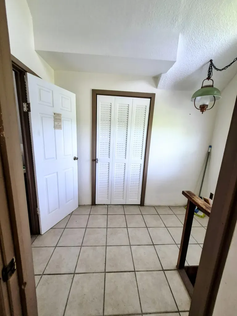 70 Tin House Cove Road Lorida FL 33857
