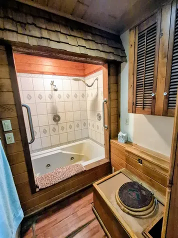 70 Tin House Cove Road Lorida FL 33857