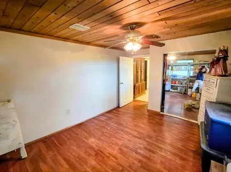 70 Tin House Cove Road Lorida FL 33857