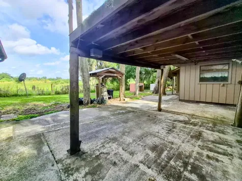 70 Tin House Cove Road Lorida FL 33857