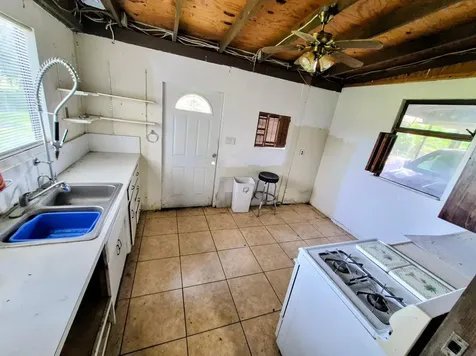 70 Tin House Cove Road Lorida FL 33857