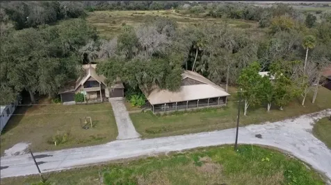 70 Tin House Cove Road Lorida FL 33857