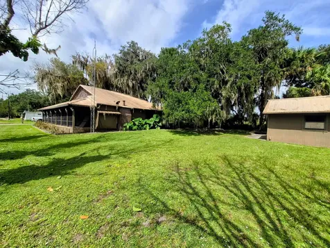 70 Tin House Cove Road Lorida FL 33857