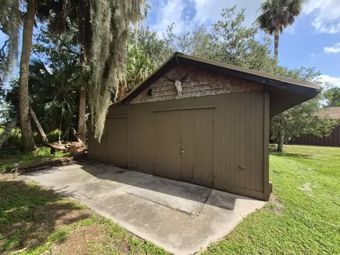 70 Tin House Cove Road Lorida FL 33857
