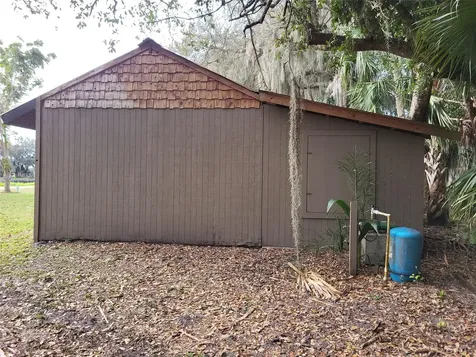 70 Tin House Cove Road Lorida FL 33857