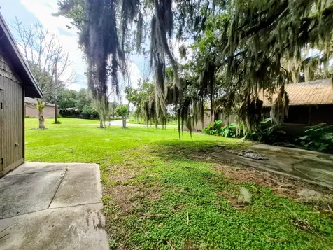 70 Tin House Cove Road Lorida FL 33857