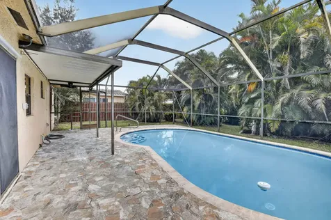 8968 SW 52nd Place Cooper City FL 33328