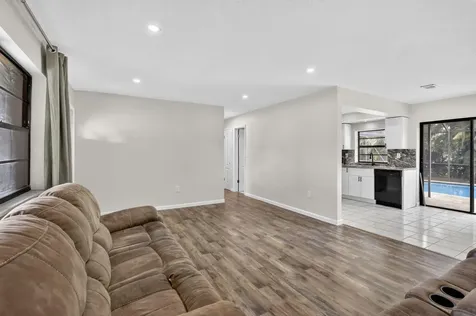 8968 SW 52nd Place Cooper City FL 33328