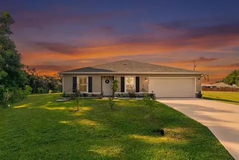 2274 SE Powell Court Port St Lucie FL 34952