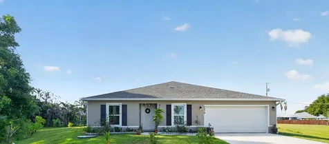 2274 SE Powell Court Port St Lucie FL 34952