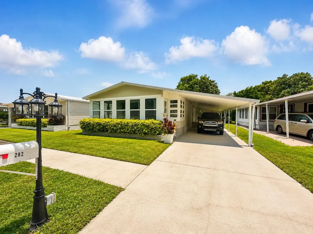 282 NW 54th Street NW Deerfield Beach FL 33064