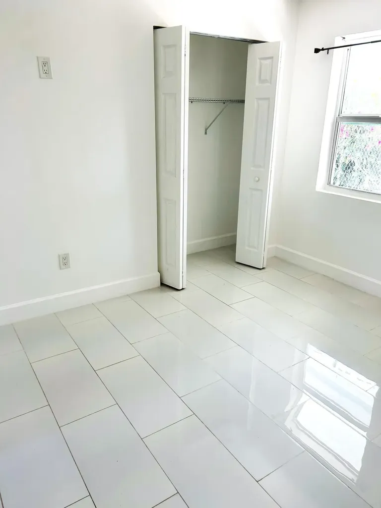 1015 S K Street Lake Worth Beach FL 33460