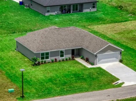 6912 Mexican Hat Drive Sebring FL 33872