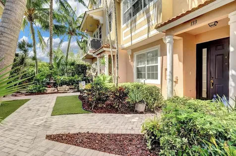 133 Harbors Way Boynton Beach FL 33435