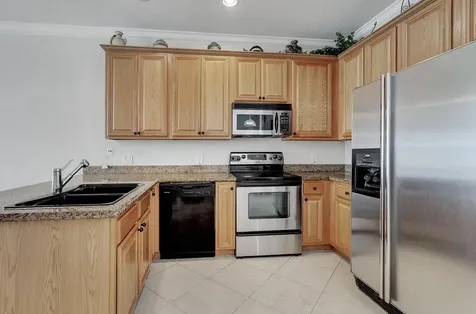 133 Harbors Way Boynton Beach FL 33435