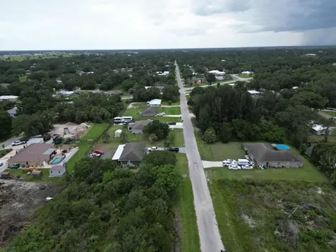3738 NW 37th Avenue Okeechobee FL 34972