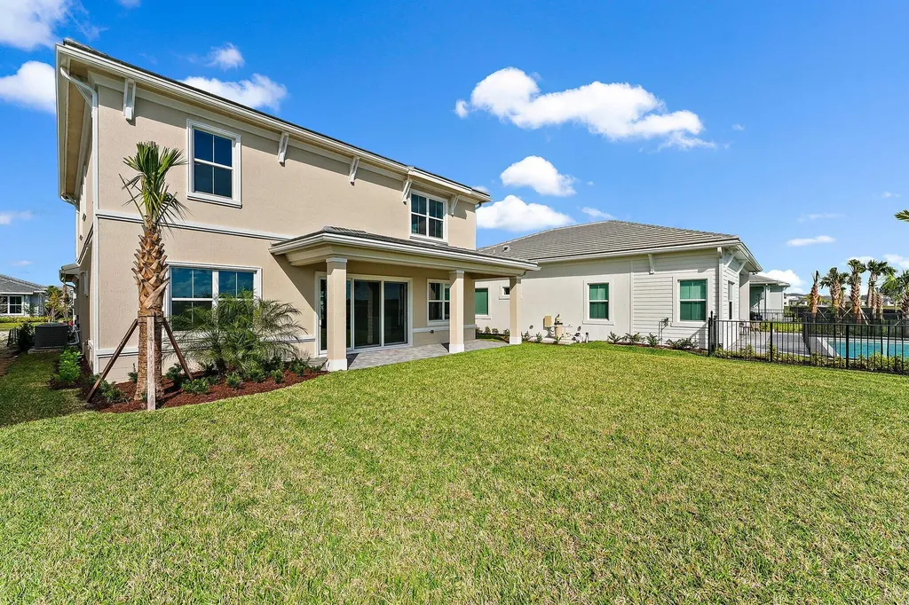 12550 Nautilus Circle Palm Beach Gardens FL 33412