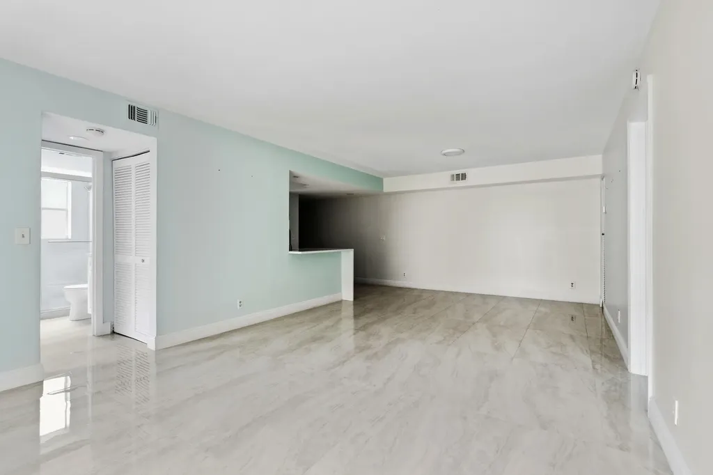 12069 Royal Palm Boulevard Coral Springs FL 33065