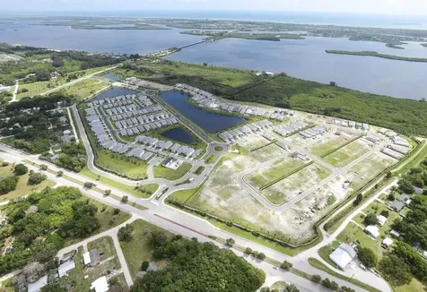 4340 Santa Maria Vero Beach FL 32967