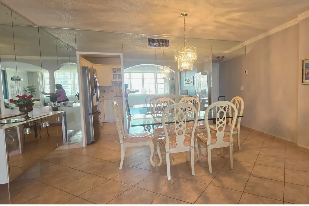 3725 S Ocean Drive Hollywood FL 33019