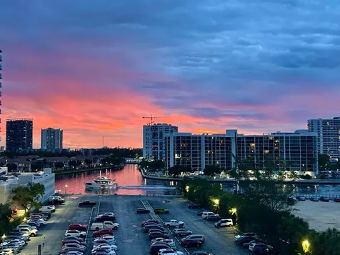 3725 S Ocean Drive Hollywood FL 33019
