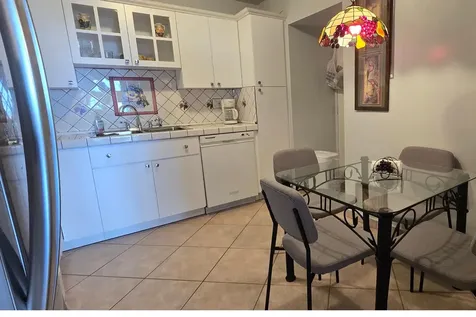 3725 S Ocean Drive Hollywood FL 33019