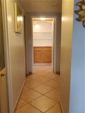 3725 S Ocean Drive Hollywood FL 33019
