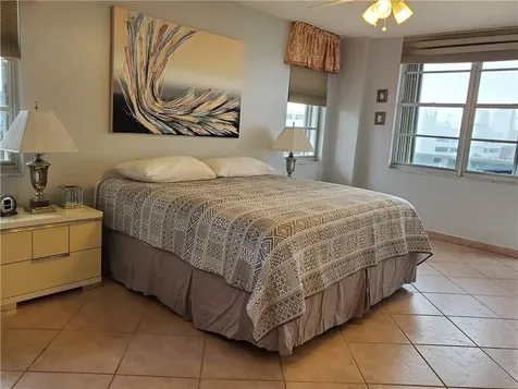 3725 S Ocean Drive Hollywood FL 33019