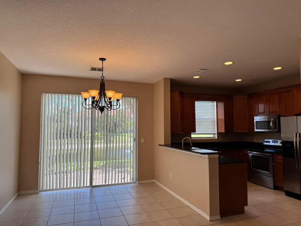 911 Seminole Palms Drive Greenacres FL 33463