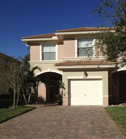 911 Seminole Palms Drive Greenacres FL 33463