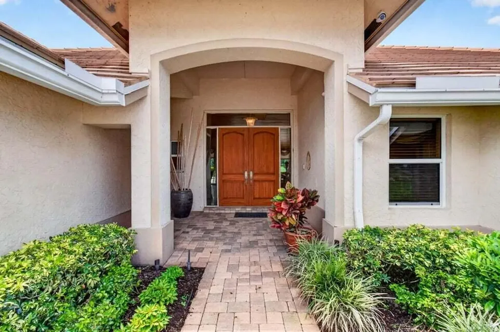 4960 Cherry Laurel Lane Delray Beach FL 33445