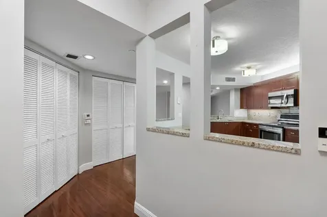 9563 Weldon Circle Tamarac FL 33321