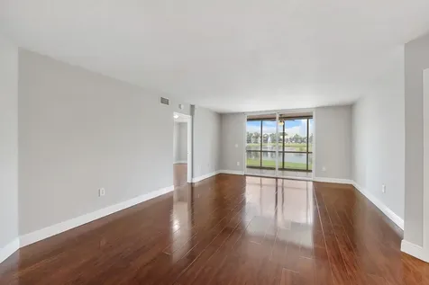 9563 Weldon Circle Tamarac FL 33321