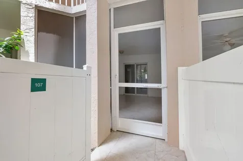 9563 Weldon Circle Tamarac FL 33321