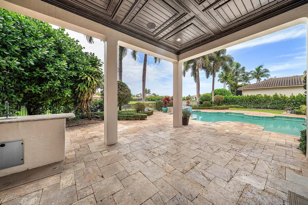 9253 Este Lago Drive Boca Raton FL 33496